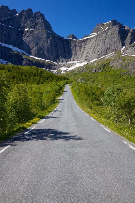 Norwegian Road Stock Photo Image Of North Scenic Tourist 25979898