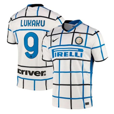 All information about inter (serie a) current squad with market values transfers rumours player stats fixtures news. MAILLOT LUKAKU INTER MILAN EXTERIEUR 2020-2021