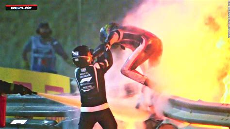 Fórmula 1 Romain Grosjean SALGA VIVO en medio de las llamas de su coche