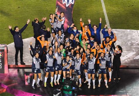 Rayadas Campeonas De La Liga Mx Femenil Superl Der