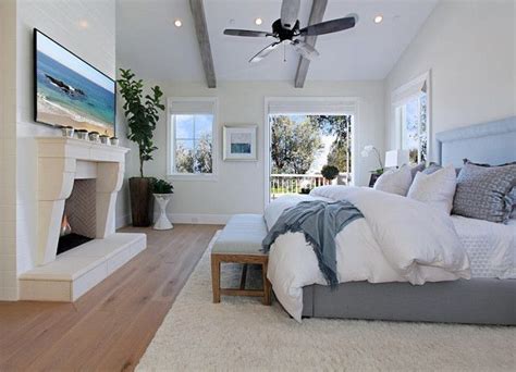 Relaxed California Beach House With Coastal Interiors
