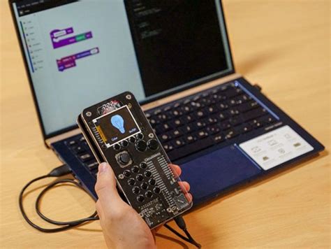 Create Your Own Mobile Phone With This Easy To Follow Diy Kit Tech