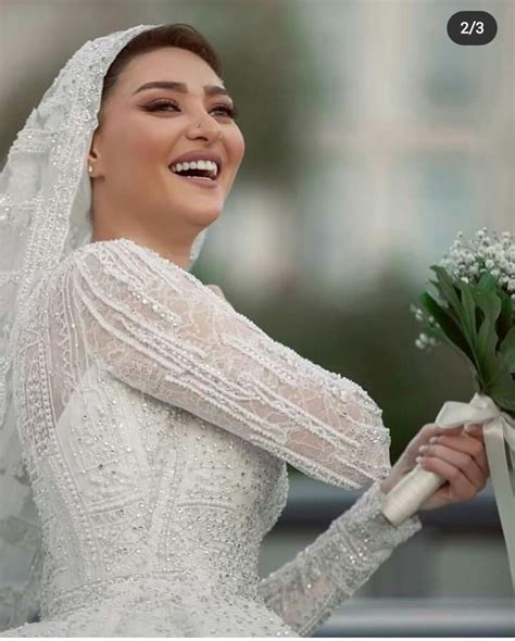 ويأتي قرار بيتسو موسيماني؛ لرغبته في منح مروان محسن راحة بسبب ضغط المباريات، خلال الفترة الماضية. قصة صور.. أشيك فساتين عرايس نجوم الكرة فى «ليلة العمر» - عين