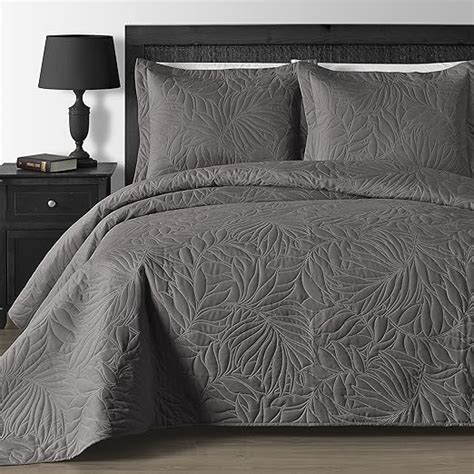 Comfy Bedding Extra Lightweight And Oversized Thermal Pressing Leafage