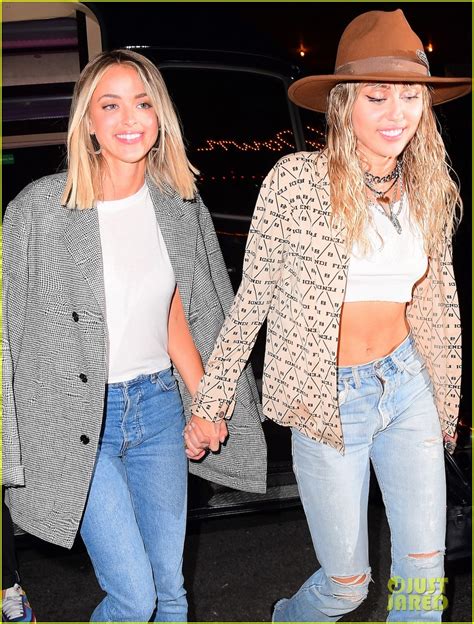 Miley Cyrus And Kaitlynn Carter Couple Up For Vmas After Party Photo 1255918 Photo Gallery