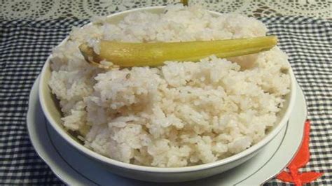 Pastinya gurih dan segar sekali, nih. Cara Membuat dan Resep Nasi Gurih - YouTube