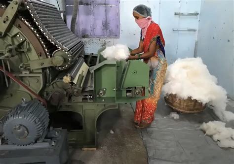 Gandhian Science In The Indian Cotton Textile Industry Global Inch