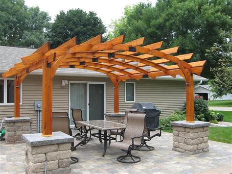 Attractive Pergola Designs To Beautify Your Yard This Spring