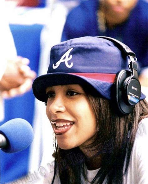 Pin By 𝕀𝕥𝕤𝕜𝕚𝕞𝕠𝕣𝕒♡ On Aaliyah Baseball Hats Aaliyah Fashion
