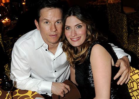 Photo of mark wahlberg and wife rhea durham on the oscars' red carpet: Mark Wahlberg and wife Rhea Durham welcome daughter, Grace ...