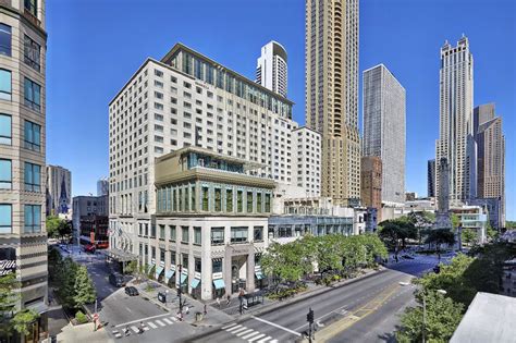 book the peninsula chicago united states with benefits