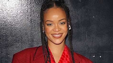 Rihanna De Retour Une Tournée Des Stades En 2023
