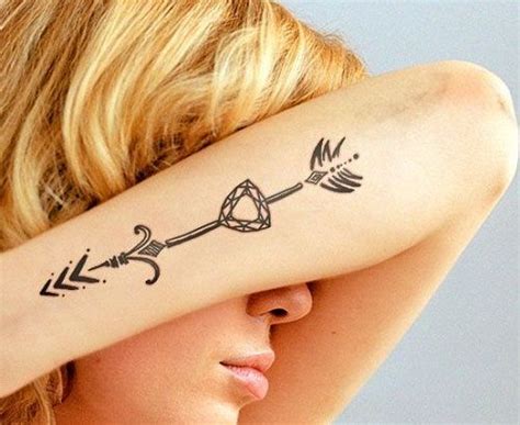 37 Inspirational Diamond Tattoo Designs And Images Arrow Tattoo