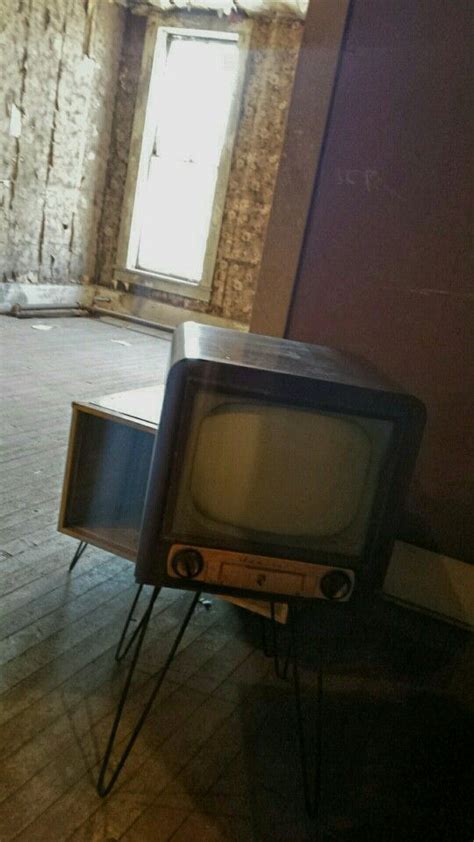 Old Admiral Tv Set In An Abandoned Building In Upstate Ny Tv Sets