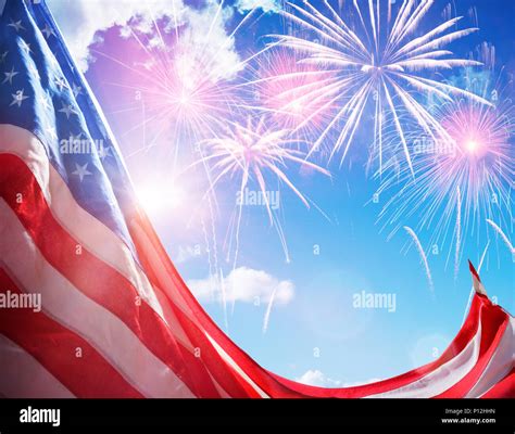 American Flag Fireworks Hi Res Stock Photography And Images Alamy