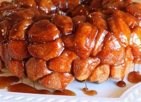 Monkey breadlike mother like daughter. 13 Amazing Canned Biscuit Hacks That Will Forever Change How You Cook | Monkey bread, Bisquick ...