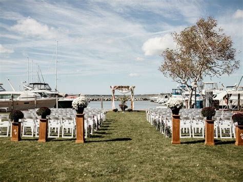 14 Gorgeous Lake Erie Wedding Venues