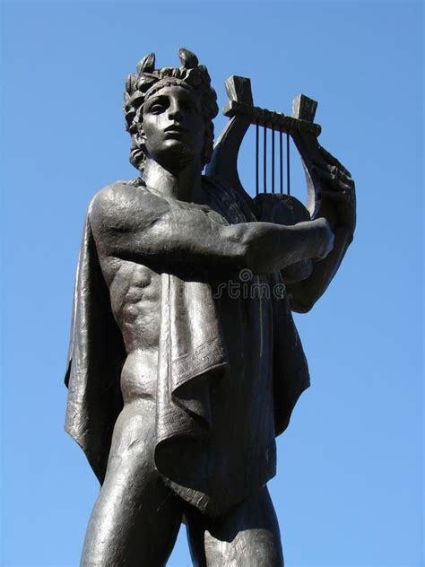 Statue Dapollo Dieu Grec Du Sun En Rhodes Photo Stock Image Du