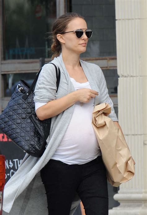 Pregnant Natalie Portman Out Shopping In Los Angeles 10242016