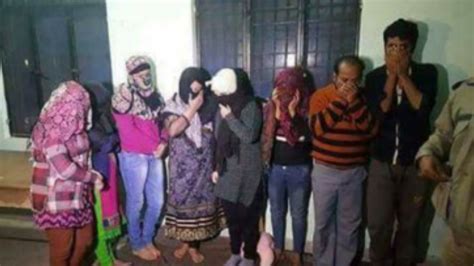 Fact Check These Are Not Kashmiri Girls Involved In A Sex Racket In Kulgam