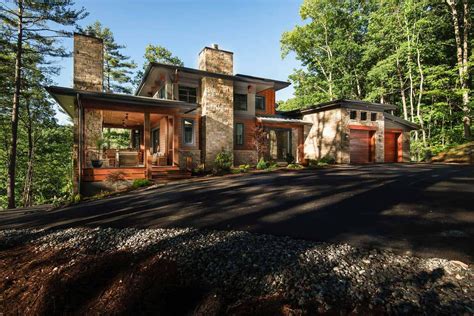 Inviting Modern Mountain Home Surrounded By Forest In North Carolina