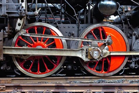 Wheels Of Steam Locomotive Stock Image Image Of Retro 20074555