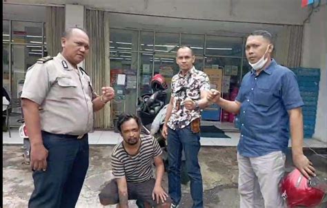 Polisi Depok Tangkap Pelaku Penganiaya Istri Di Pinggir Jalan Cinere