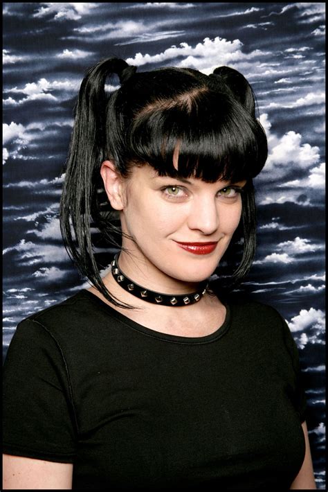 Hair Dye Allergy Pauley Perette Ncis Stars Abby Sciuto Gothic