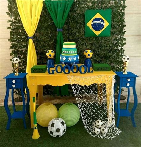 Futebol.com é simplesmente o melhor site de placar ao vivo brasileiro. Decoração Copa do Mundo Brasil Futebol no Elo7 | Rede ...