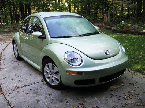 2008 Volkswagen New Beetle Review