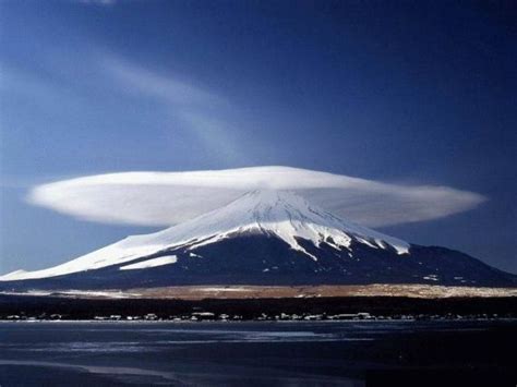 Japon Mont Fuji Beau Paysage Paysage Nuage Lenticulaire Hot Sex Picture