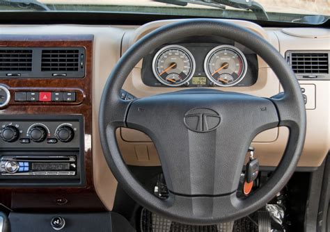 Tata Sumo Grande 2013 Ex Interior Car Photos Overdrive