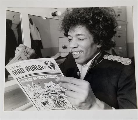 Jimi Hendrix Reading In The 60s Roldschoolcool