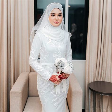 Gambar desain baju pengantin desain pernikahan via. Collection of Baju Nikah Berlace | Wedding Dress Tunang ...