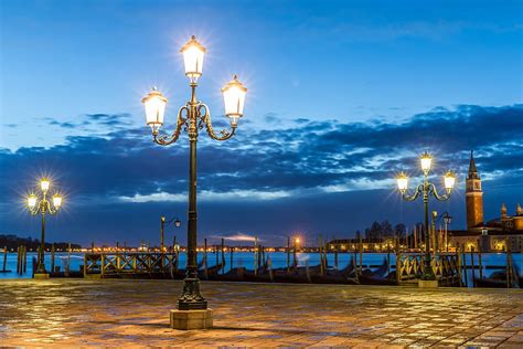 Beautiful Venice Blue Sea City Lanterns Italy Romance Grand