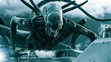 Ridley Scott Alien Tv Series Hulu Omega Level