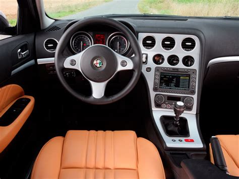 Ici vous trouverez votre nouvelle voiture pour un prix. Alfa Romeo 159 (2005-2011) tutti i dati e tutte le ...