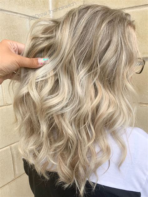 Pin By Abby Chalstrom On Hair In 2020 Blonde Balayage Blonde Hair
