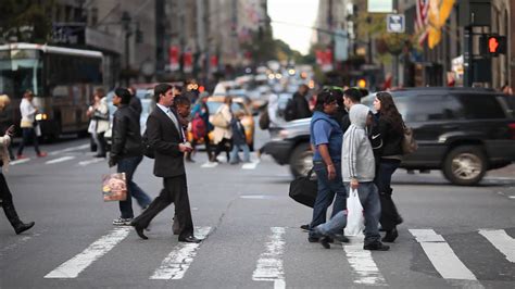 People Walking On Road Photo Free City Image On Unsplash Dff