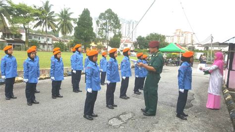 Detailed information on hulu langat marathon, provided by ahotu marathons with news, interviews, photos, videos, and reviews. Pertandingan Kawad Kaki Badan Beruniform Sek Rendah Daerah ...