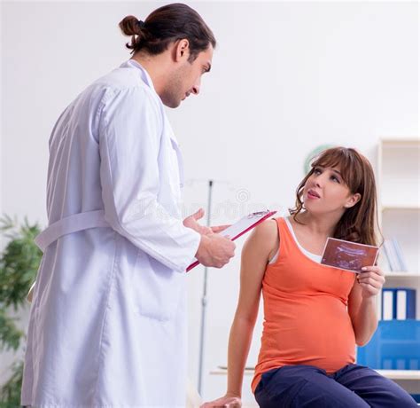 Pregnant Woman Visiting Male Doctor Gynecologist Stock Image Image Of Medical Mother 280137945