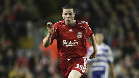 Stream 2012, a playlist by danny guthrie from desktop or your mobile device. 'Lecehkan' Persib, Mantan Penggawa Liverpool Kapok - INDOSPORT