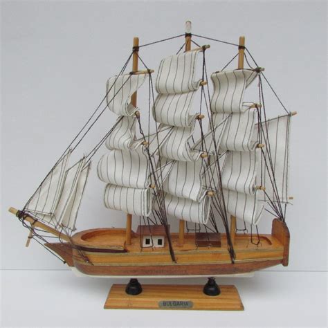 Vintage Mid Wooden Three Masted Sailing Boat Wooden Ship