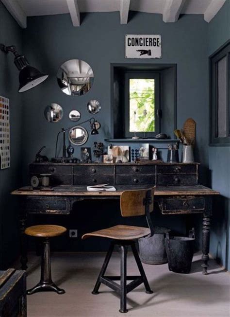 50 Dramatic Masculine Home Office Designs