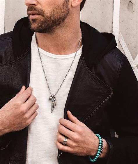 Mens Necklaces Are Going Mainstream Heres How To Wear Them With