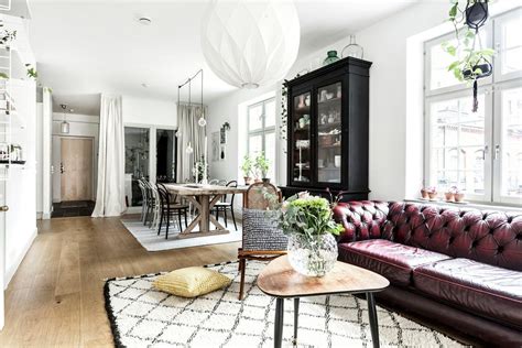 Interior Un Sofá Chester En Un Apartamento Cosmopolita Virlova Style