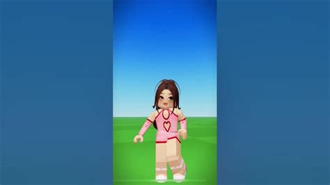 Kylie Jenner Outfit For 90 Robux Shorts Roblox Kyliejenner Youtube