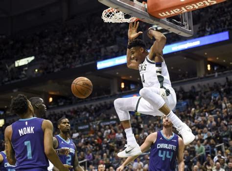 A Look Back At Giannis Antetokounmpos Best Dunks From His Mvp Years Sports Illustrated