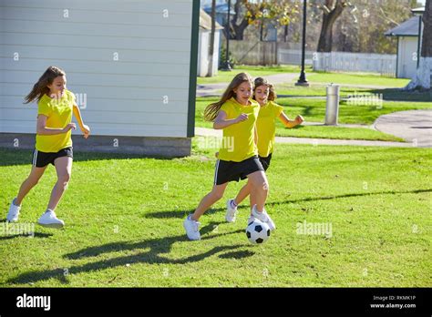 Teens Playing Football Hi Res Stock Photography And Images Alamy