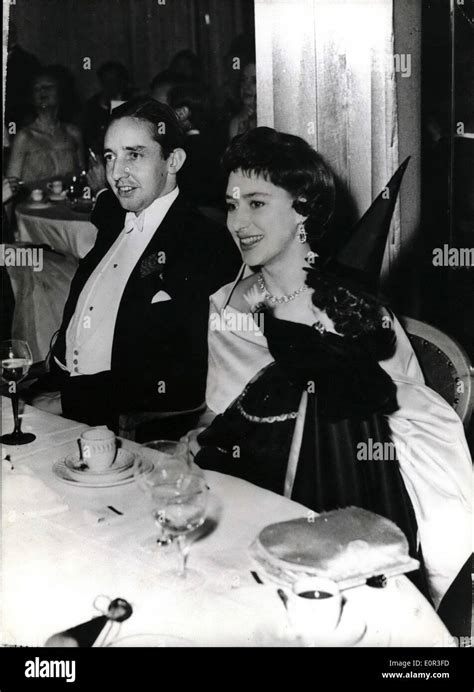 Nov 11 1957 La Princesa La Bruja Y Billy Wallace Billy Wallace